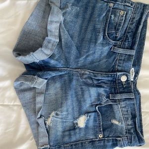 Old Navy Boyfriend Mid Rise Shorts 2.5 Inch Inseam